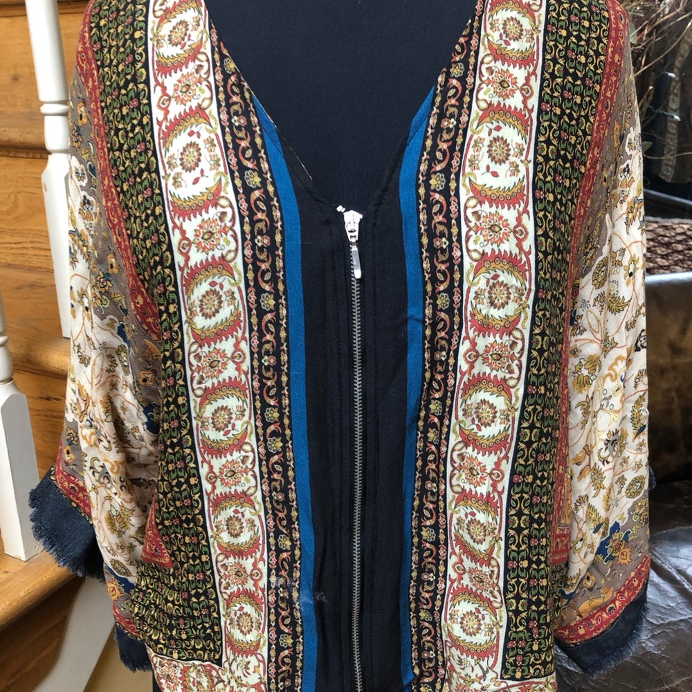 Zara Printed Zipper Jacket M